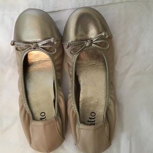 Rialto Nude and Gold Flats